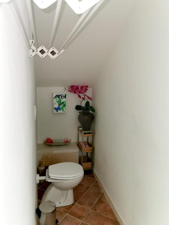 Aura Symphony Home Como Luaran gambar